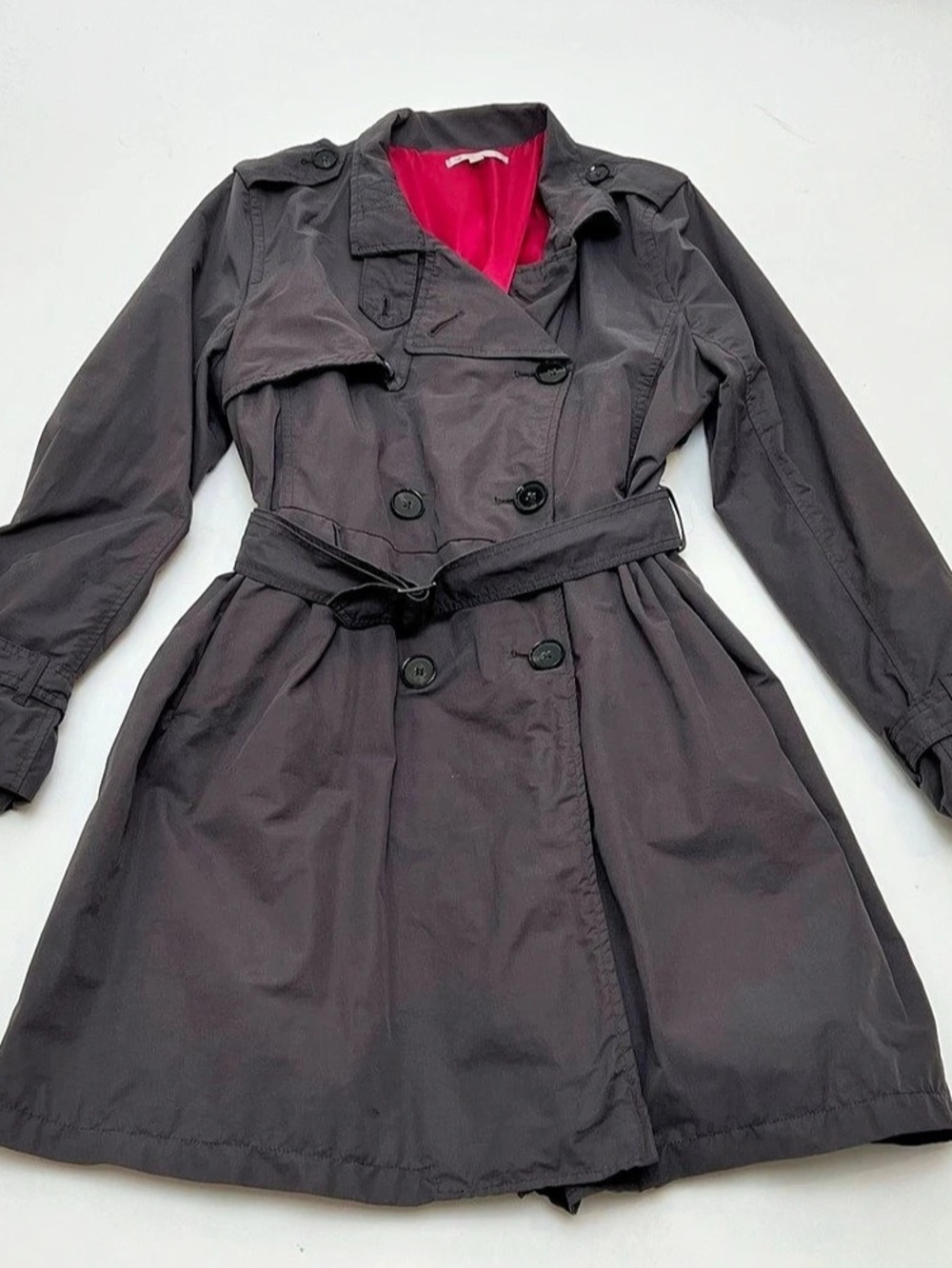 Gap Classic Double-Breasted Trench Coat in Gray